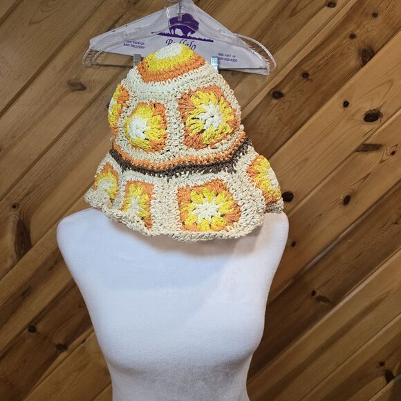 Steve Madden Boho Hippie Crochet Bucket Hat Paper Yarn Square Orange & Yellow‎ - Picture 2 of 5